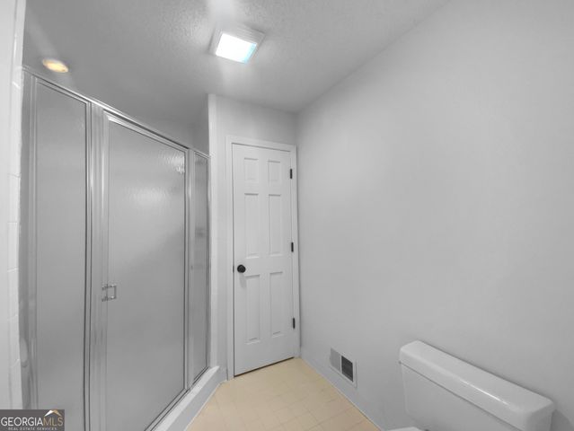 180 Antebellum Way, Fayetteville, GA 30215