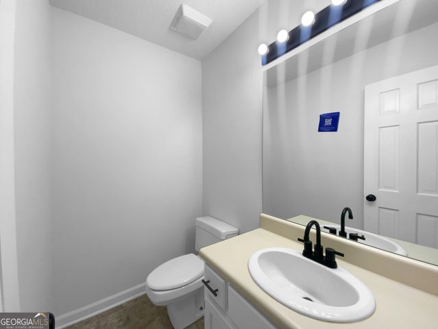 180 Antebellum Way, Fayetteville, GA 30215