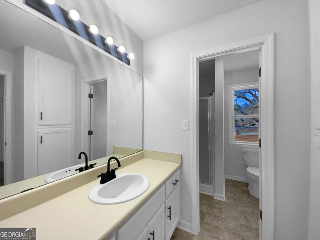 180 Antebellum Way, Fayetteville, GA 30215