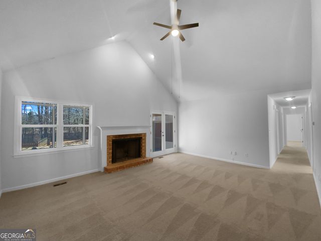 180 Antebellum Way, Fayetteville, GA 30215