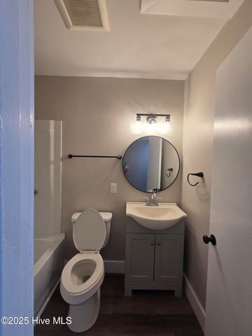 1502 N 26th Street, Wilmington, NC 28405