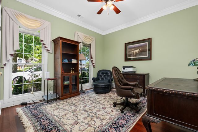 2421 HALLE PKY, Collierville, TN 38017