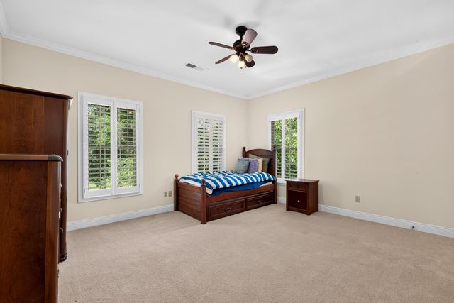 2421 HALLE PKY, Collierville, TN 38017