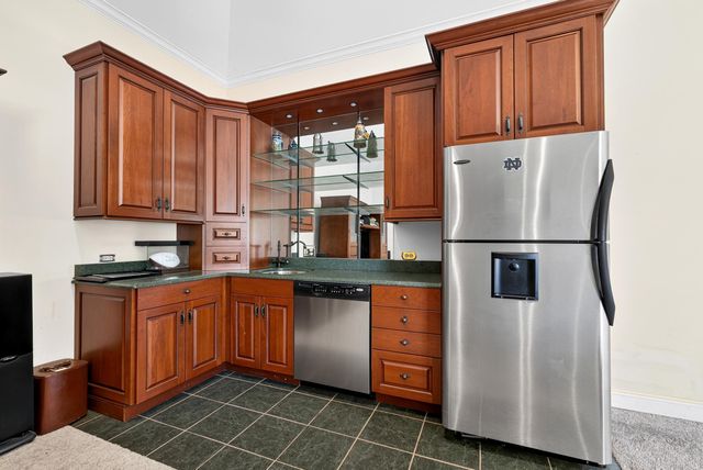 2421 HALLE PKY, Collierville, TN 38017