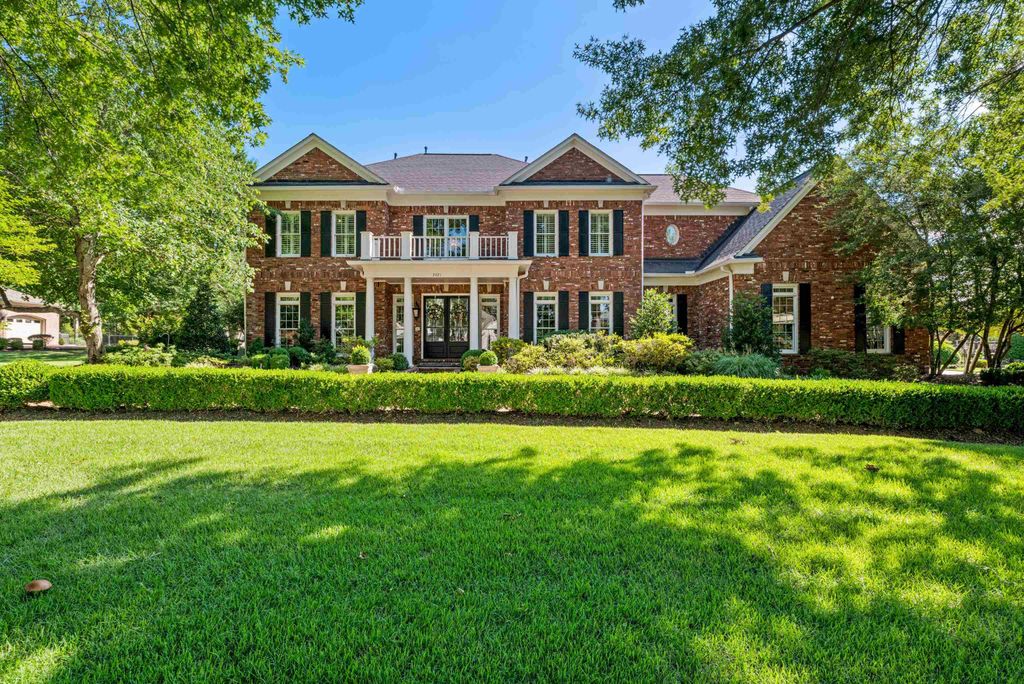 2421 HALLE PKY, Collierville, TN 38017