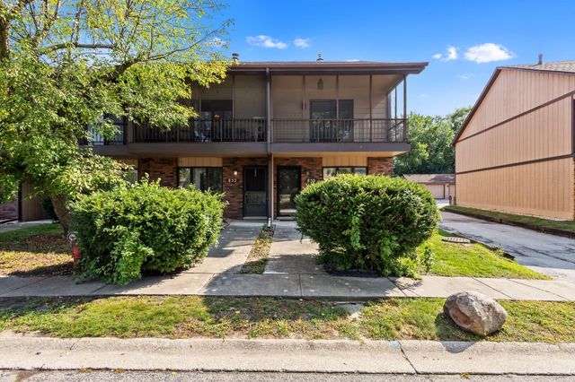 850 Jordan Circle, Schererville, IN 46375