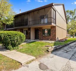 850 Jordan Circle, Schererville, IN 46375