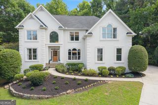 825 Eden Green Court, Roswell, GA 30075