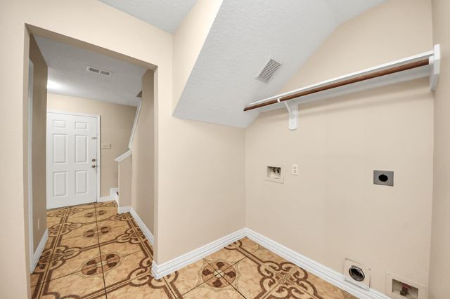 1423 Seafield Drive, Channelview, TX 77530