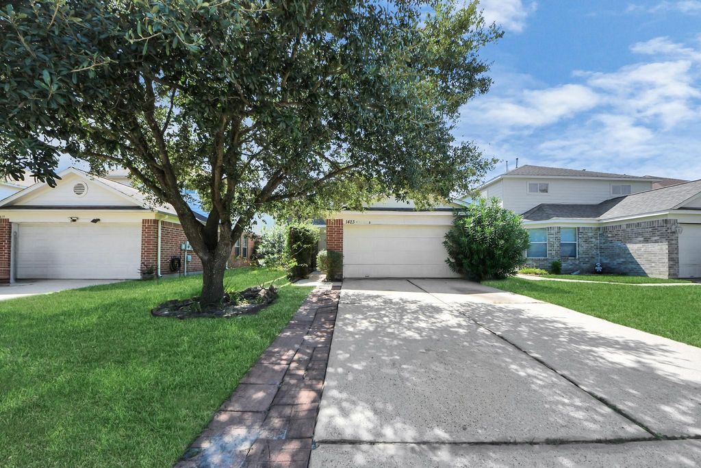 1423 Seafield Drive, Channelview, TX 77530