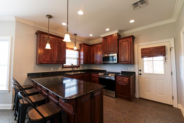 4496 Country Dr, Bourg, LA 70343