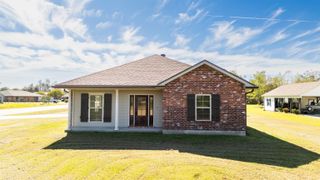 4496 Country Dr, Bourg, LA 70343