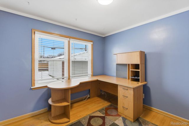 26062 Elsinore, Redford Charter Township, MI 48239