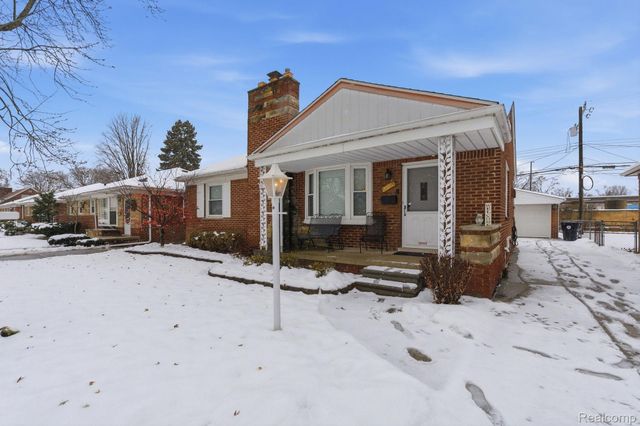 26062 Elsinore, Redford Charter Township, MI 48239