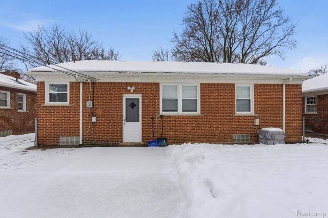 26062 Elsinore, Redford Charter Township, MI 48239