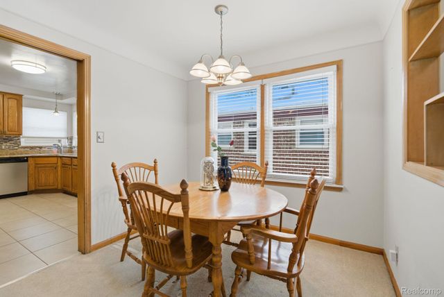 26062 Elsinore, Redford Charter Township, MI 48239