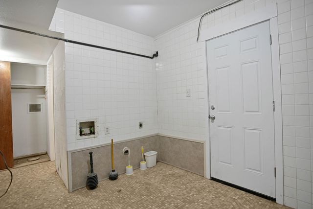 137 Detroit Avenue, Levelland, TX 79336