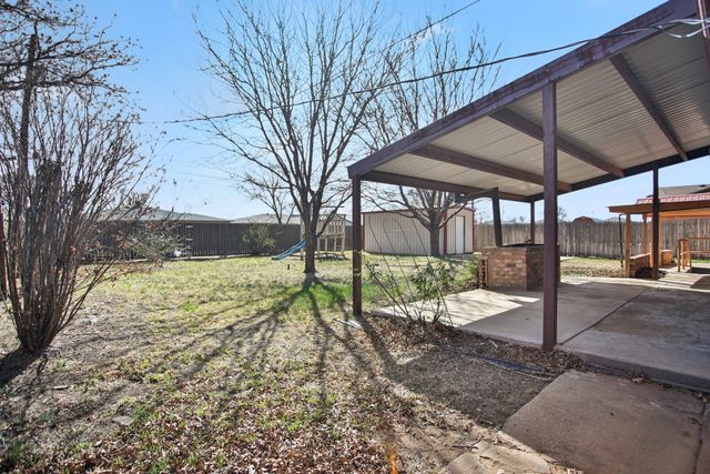 137 Detroit Avenue, Levelland, TX 79336