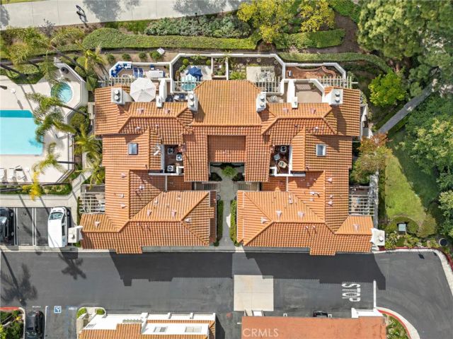 13 Brisa del Lago, Rancho Santa Margarita, CA 92688