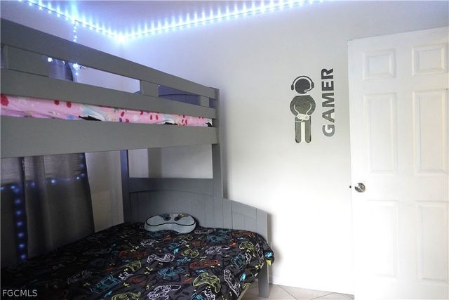 5211 Tower DR, Cape Coral, FL 33904