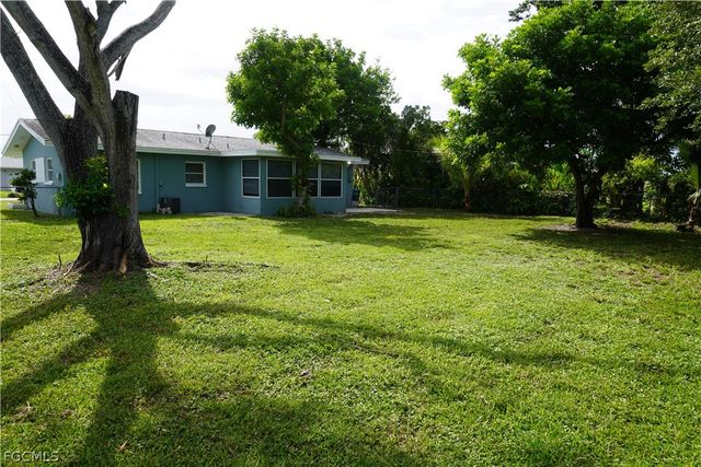 5211 Tower DR, Cape Coral, FL 33904