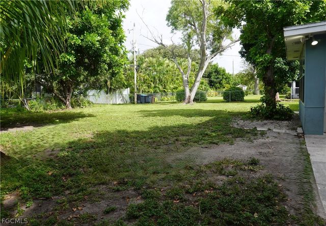 5211 Tower DR, Cape Coral, FL 33904