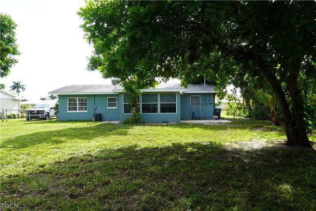 5211 Tower DR, Cape Coral, FL 33904