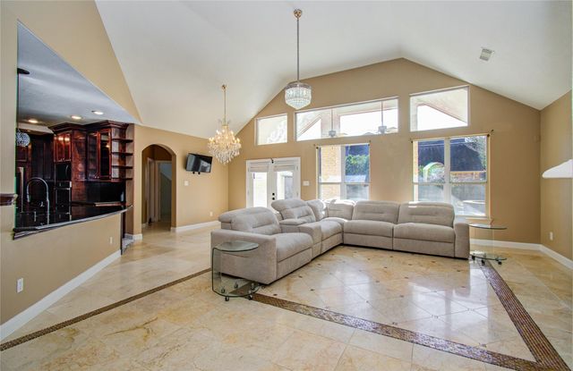 6423 Oakmont Creek Drive, Spring, TX 77379