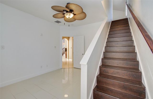 6423 Oakmont Creek Drive, Spring, TX 77379