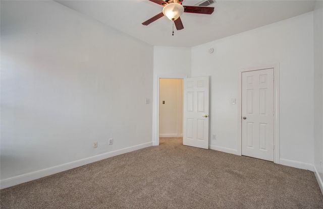 6423 Oakmont Creek Drive, Spring, TX 77379