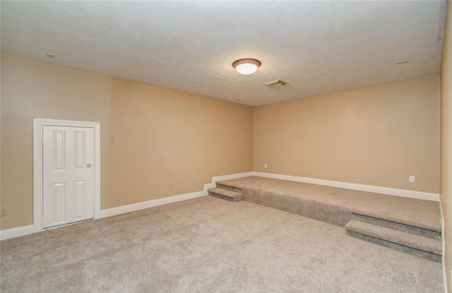 6423 Oakmont Creek Drive, Spring, TX 77379