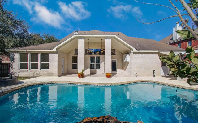 6423 Oakmont Creek Drive, Spring, TX 77379