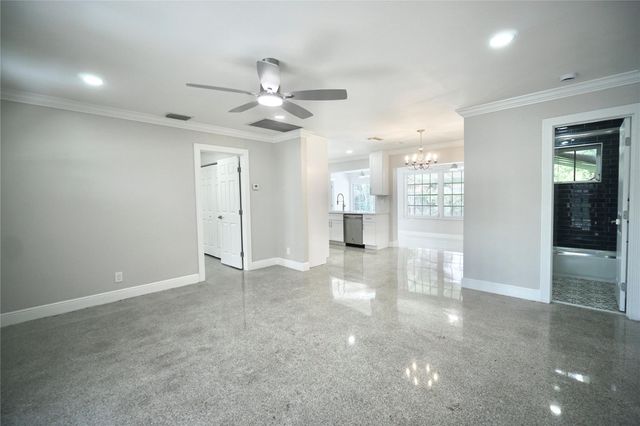 917 SE 15th Court, Deerfield Beach, FL 33441