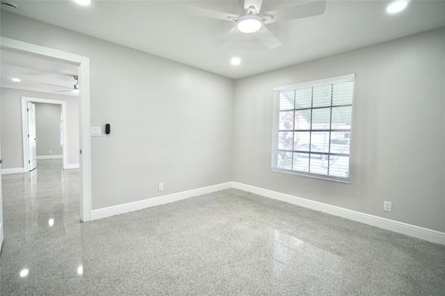 917 SE 15th Court, Deerfield Beach, FL 33441