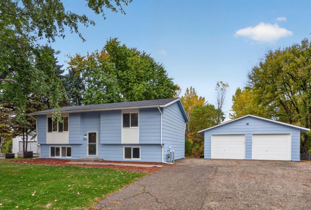 1785 Center Street, Hugo, MN 55038 — photo 2