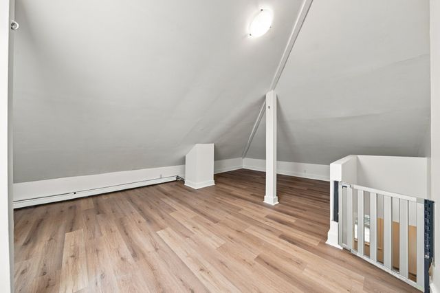 166 Raymond St 166, Cambridge, MA 02140