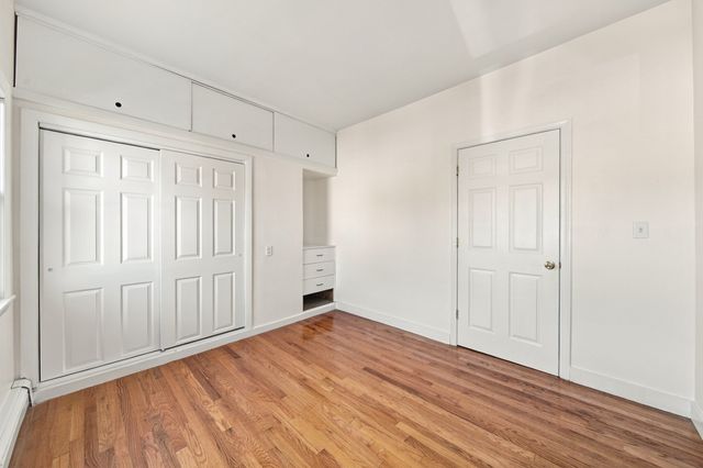 166 Raymond St 166, Cambridge, MA 02140
