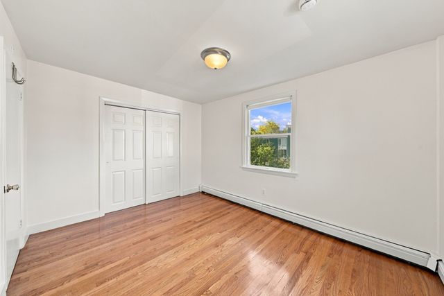 166 Raymond St 166, Cambridge, MA 02140