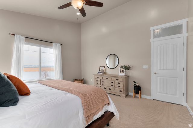 621 S SUGAR PINE DR, Layton, UT 84041