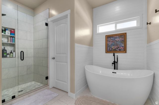 621 S SUGAR PINE DR, Layton, UT 84041