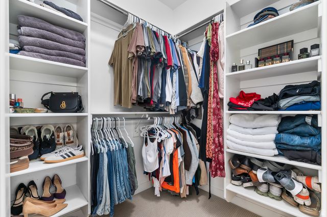 621 S SUGAR PINE DR, Layton, UT 84041