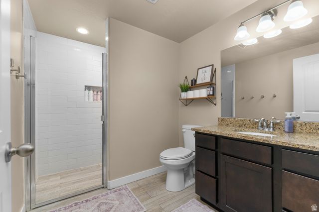 621 S SUGAR PINE DR, Layton, UT 84041