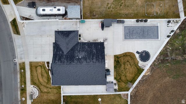 621 S SUGAR PINE DR, Layton, UT 84041