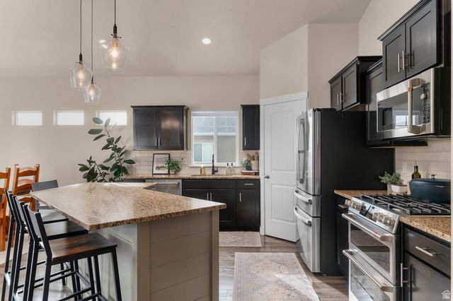 621 S SUGAR PINE DR, Layton, UT 84041