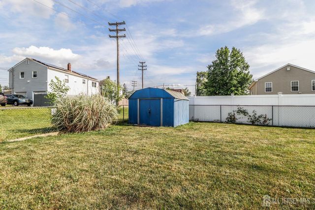 13 Meade Street, Sewaren, NJ 07077
