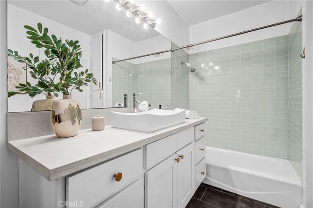 4223 Dalton, Los Angeles, CA 90062