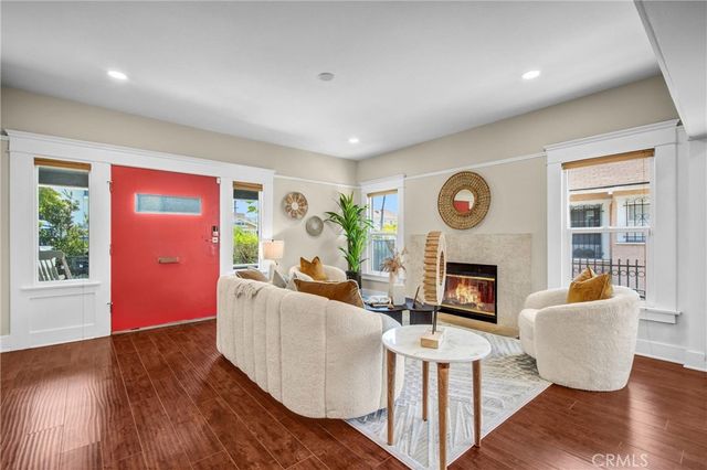 4223 Dalton, Los Angeles, CA 90062