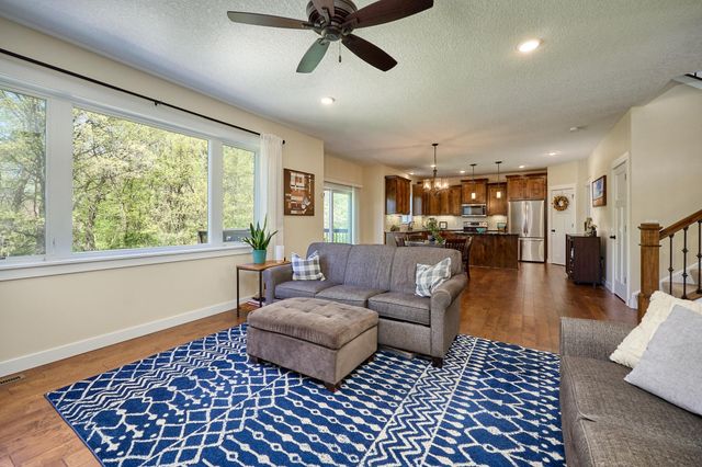 3865 193rd Lane NW, Oak Grove, MN 55303