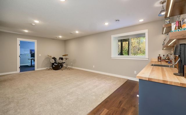 3865 193rd Lane NW, Oak Grove, MN 55303