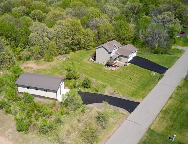 3865 193rd Lane NW, Oak Grove, MN 55303